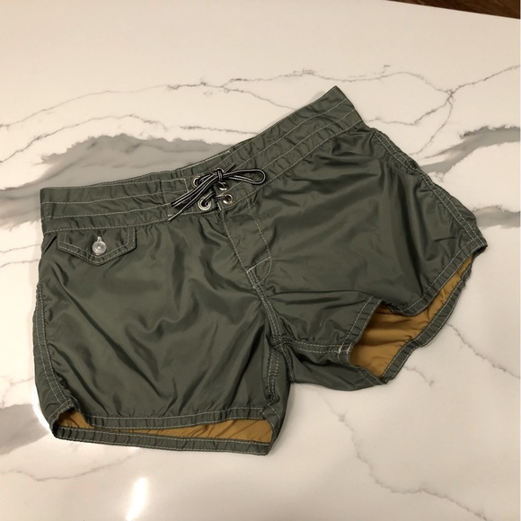 Birdwell Pants - Birdwell Beach Britches Board Shorts Size 4